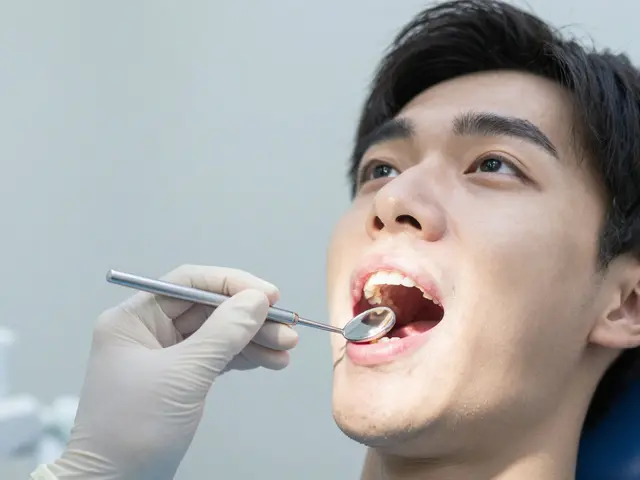 Dentální hygiena: Proč je důležitá pravidelná kontrola zubů