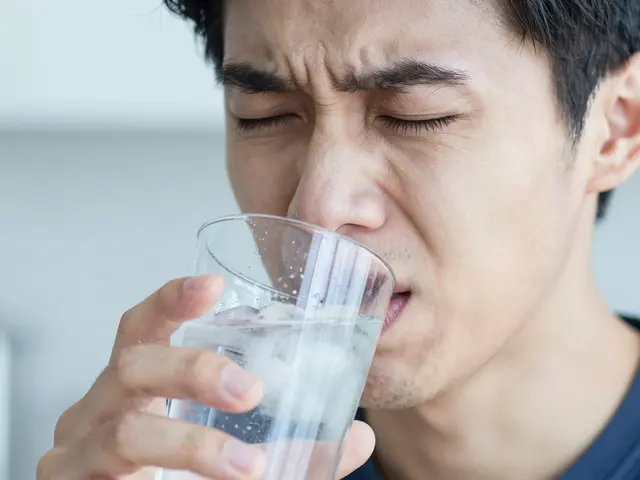 Jak snížit citlivost zubů? Praktické tipy a moderní metody